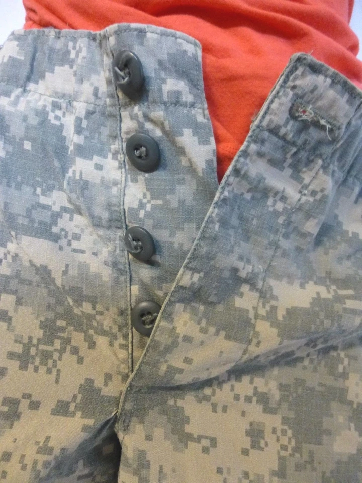 Propper International Inc. Army Combat Uniform ACU Trouser - Small Short - USED  - Image 2 of 4