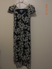 SIMPLY VERA BY VERA WANG BLACK AND WHITE HIGH-LOW DRESS IN SIZE XS
