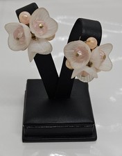 Vintage Plastic Flower Earrings Clip on Hand Made in Hong Kong 1"
