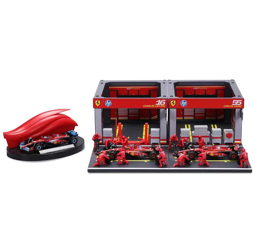 Scuderia Ferrari HP - Burago 1:43 F1 Racing Deluxe Paddock Pit Crew Diecast Set - Image 2 of 4