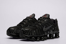 Nike Shox Herren Sneaker EU 40 Schwarz Low Top Schnürung Laufen/Joggen