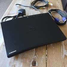 Samsung BD-J5500 Smart 3D DVD  Blu-Ray Player USB Netflix apps