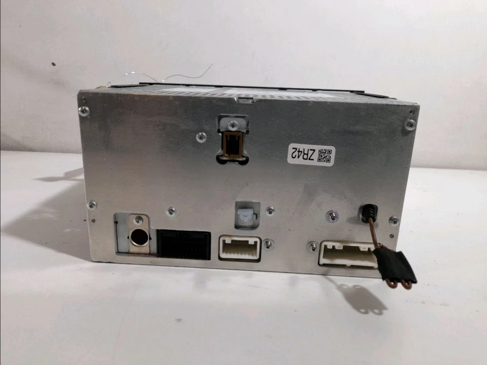 autoradio subaru IMPREZA 3/5 portes (GR, GH, G3) 86201FG420 166965 - Photo 3/3