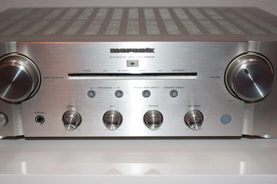 Marantz PM8006 Stereo-Vollverstärker Silber OVP - Bild 4 von 4