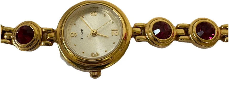 Винтажные женские часы Ekiztas Collection с красными камнями и рубином? Б/у Perfection - Изображение 2 из 2