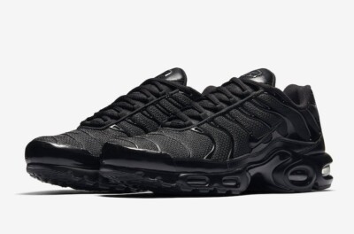 Nike Air Max Plus TN Triple Black New Men's Sneakers Size 13 US