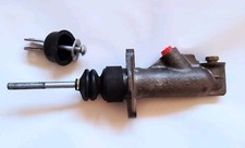 Classic JAGUAR brake master cylinder NEW genuine Girling 64967021 Dunlop VBM4057