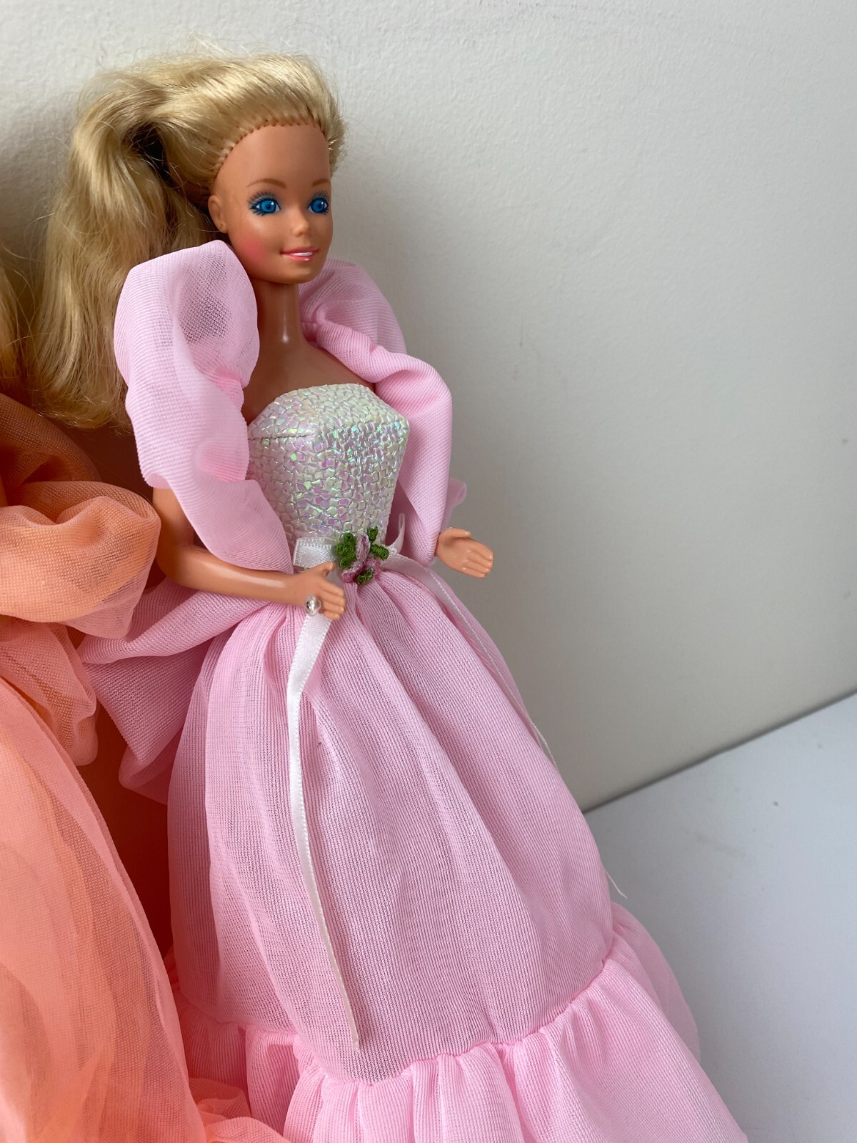 Peaches n' Cream Barbie 1984 Vintage + Matching Pink Dress Doll 7926