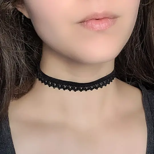Thin Black Choker Stretchy Scalloped Lace Gothic Necklace Emo Goth Jewelry