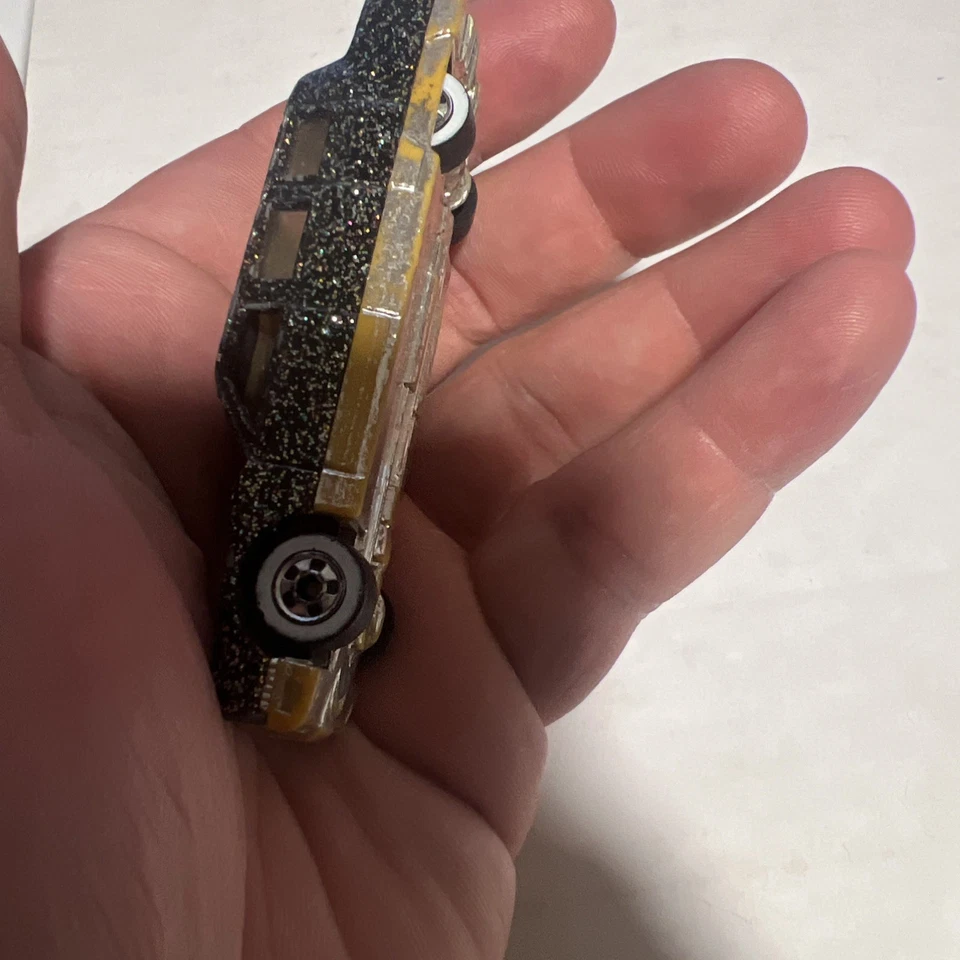 Hot Wheels 1990 Glitter Black Limo Cadillac Red Interior 1:64 Diecast Loose Rare - Image 3 of 4