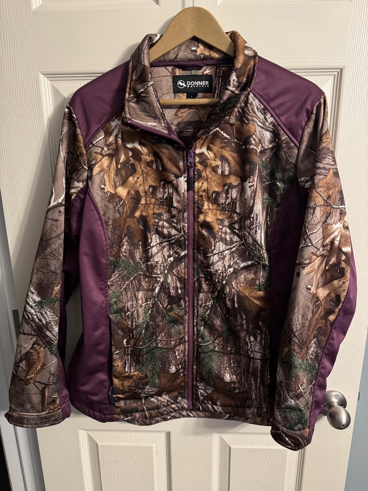 Rare Donner Mountain RealTree Xtra Camo Soft Shell Jacket Large Purple Insulated