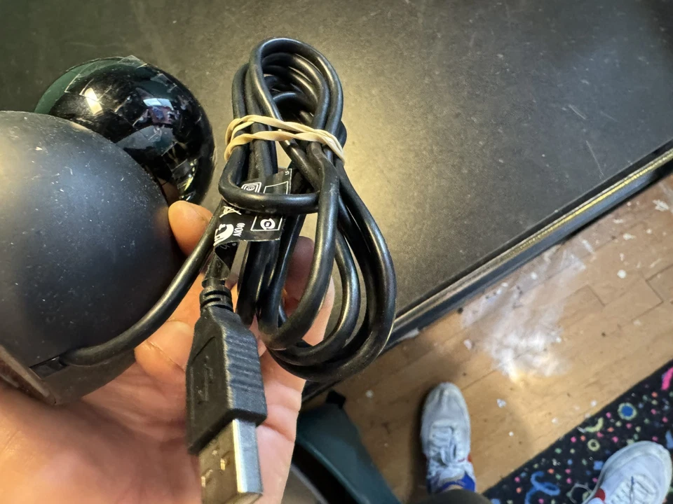 Logitech V-UU22 QuickCam Orbit Motorized Web Cam Camera 861116-0030 - Image 4 of 4