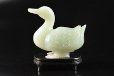 R1023: Chinese Stone jade/jewels duck STATUE sculpture Ornament Figurines