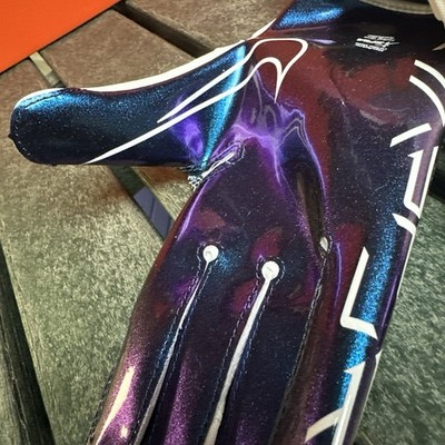 NIKE Vapor Jet 7.0 Football Receiver Gloves Iridescent Purp NWT