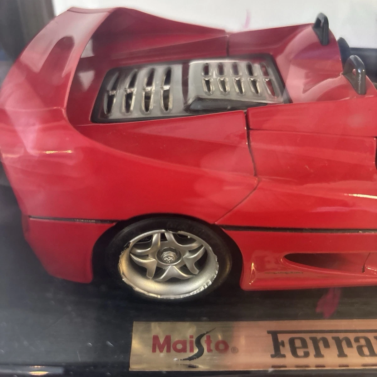 1995 Ferrari F50 Red Maisto 1/18 Die-Cast Model Car | AP4 | See Pictures