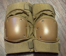 Knee Pads dark green color size Large Padded Adjustable Hard Shell 2-Strap