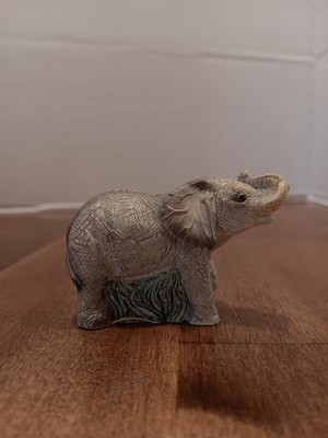 Littles Stone Critter Elephant Head Up SCL-142 Figurine