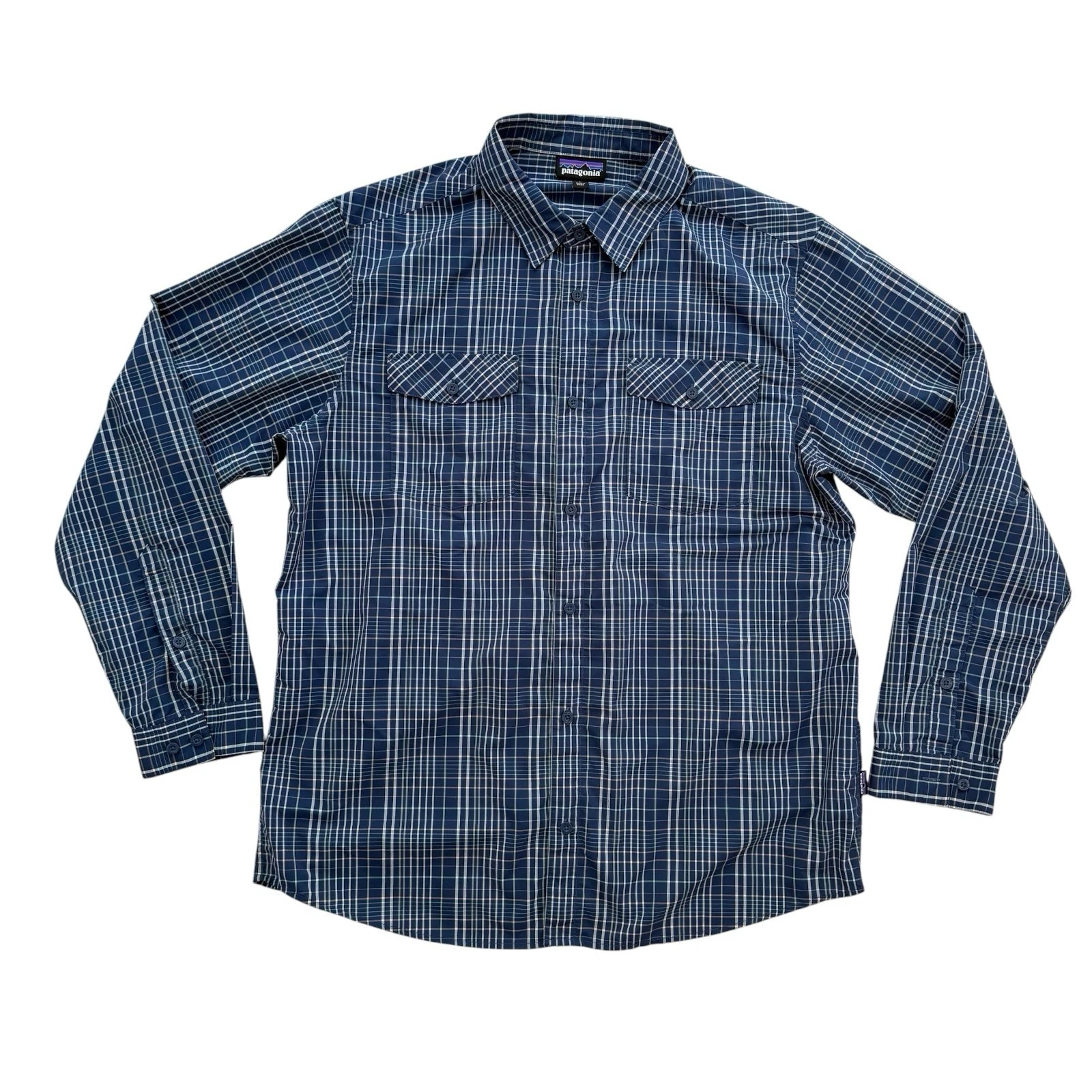 Patagonia Men's Blue Plaid Long-Sleeve Button-Up Trail/Hike Shirt Men’s L