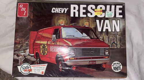 Sealed 1/25 AMT Chevy Rescue Van Plastic Model Kit New In Open Box | eBay