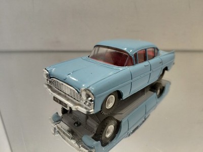 Spot On Triang No 165 Vauxhall Cresta Excellent Plus