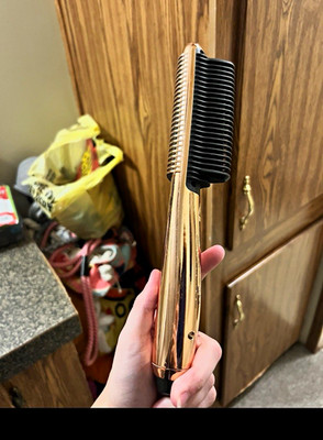Royale Gold Hair Straightening Brush, Adjustable Heat Settings, Up to 250°F