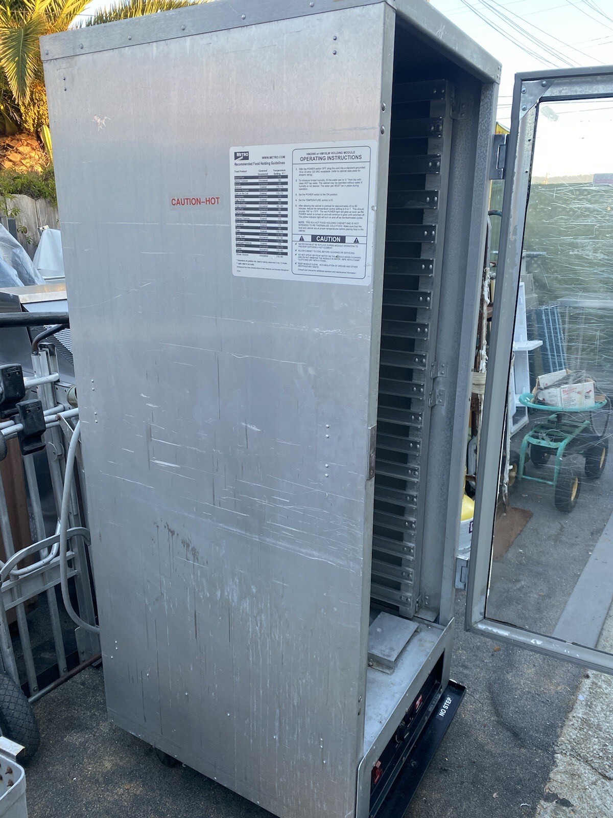 metro-c175-cm2000-heated-cabinet-full-height-used-excellent-condition