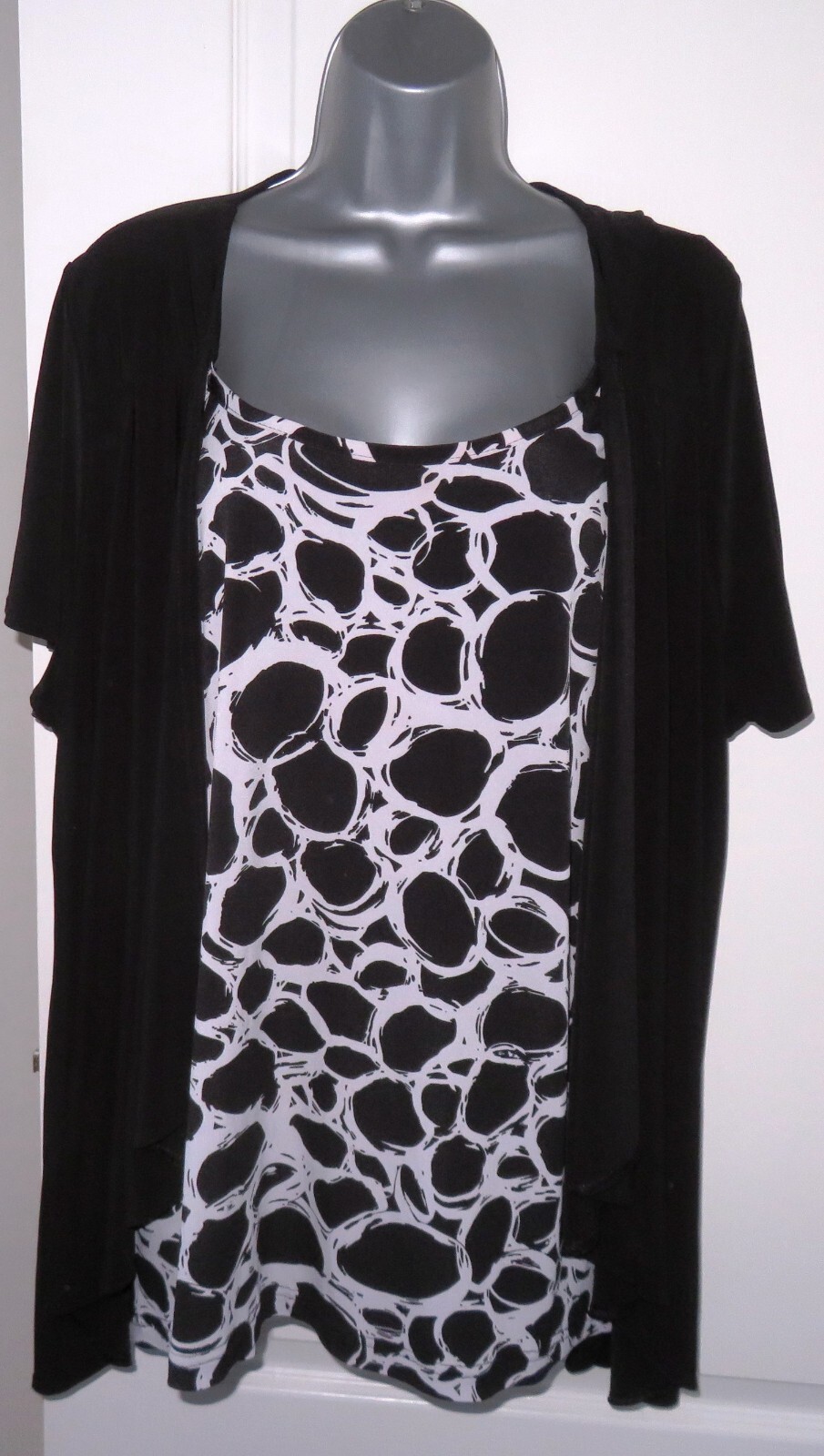 Ladies black stretch mock neck jersey top blouse size 30-image