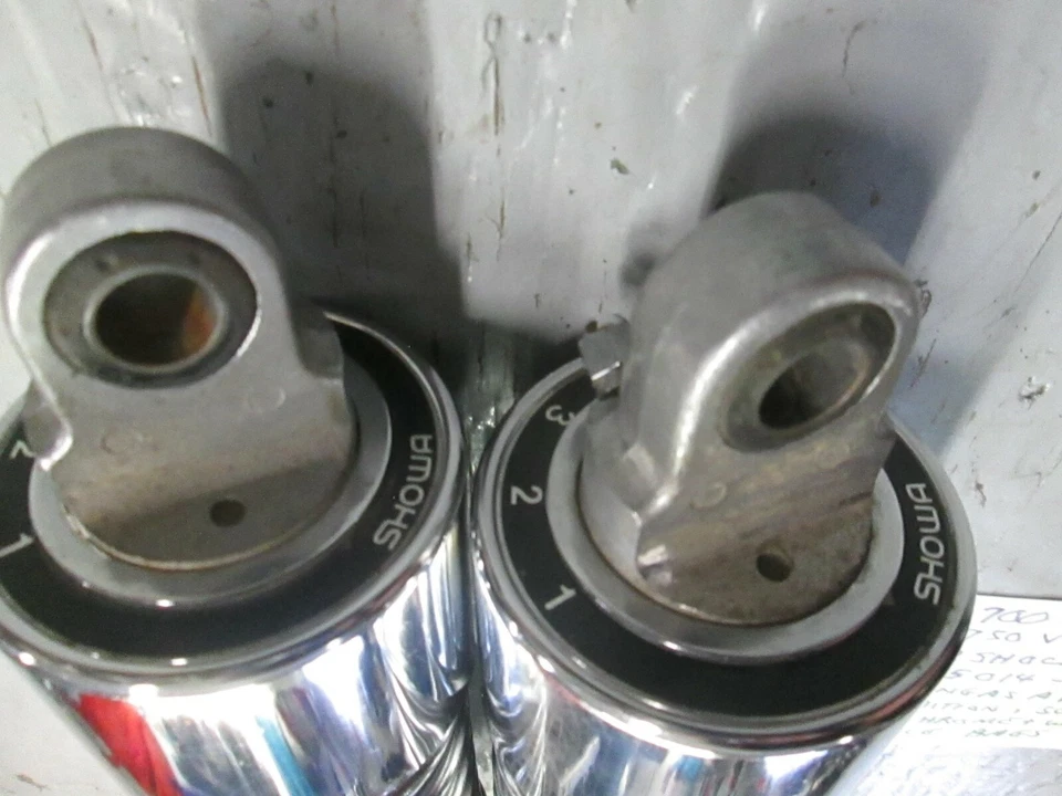 Amortiguadores traseros Vn750 Vulcan 45014-1304 fabricante de equipos originales Kawasaki 1985 VN700 / 1985 - 1998 Foto 4 de 4