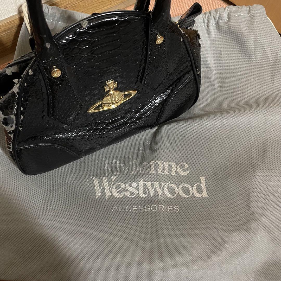 超特価★Vivienne Westwood★25SS 新作★Vivian Clutch Tote Bag Vivienne Westwood White Stitch Tote Bag Handbag Black Orb