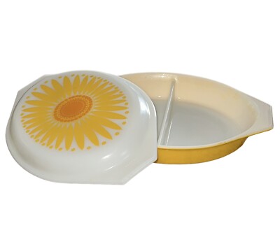Vintage Pyrex Yellow Daisy Sunflower 1-1/2 Quart Divided