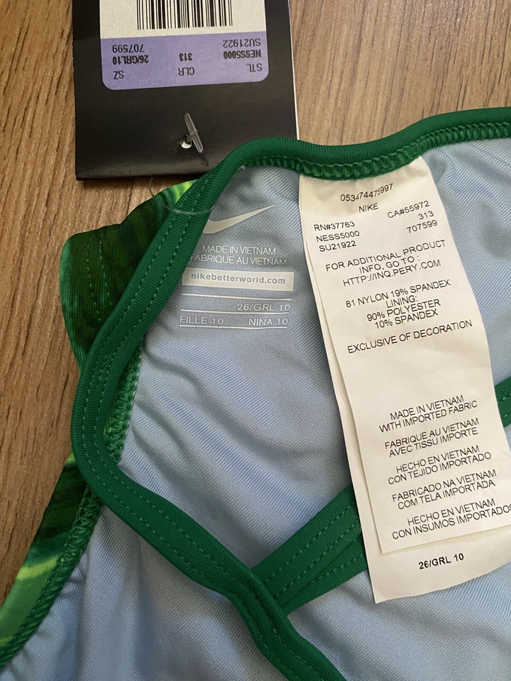 NUEVO CON ETIQUETAS NIKE 26 ELECTRIC ANOMALY Traje de baño de una pieza verde recortado sin mangas niña 10 Foto 3 de 3
