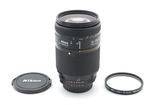 Objectif Nikon AF Nikkor 35-135mm F/3.5-4.5 MACRO - Zoom Trans-standard Vintage Occasion
