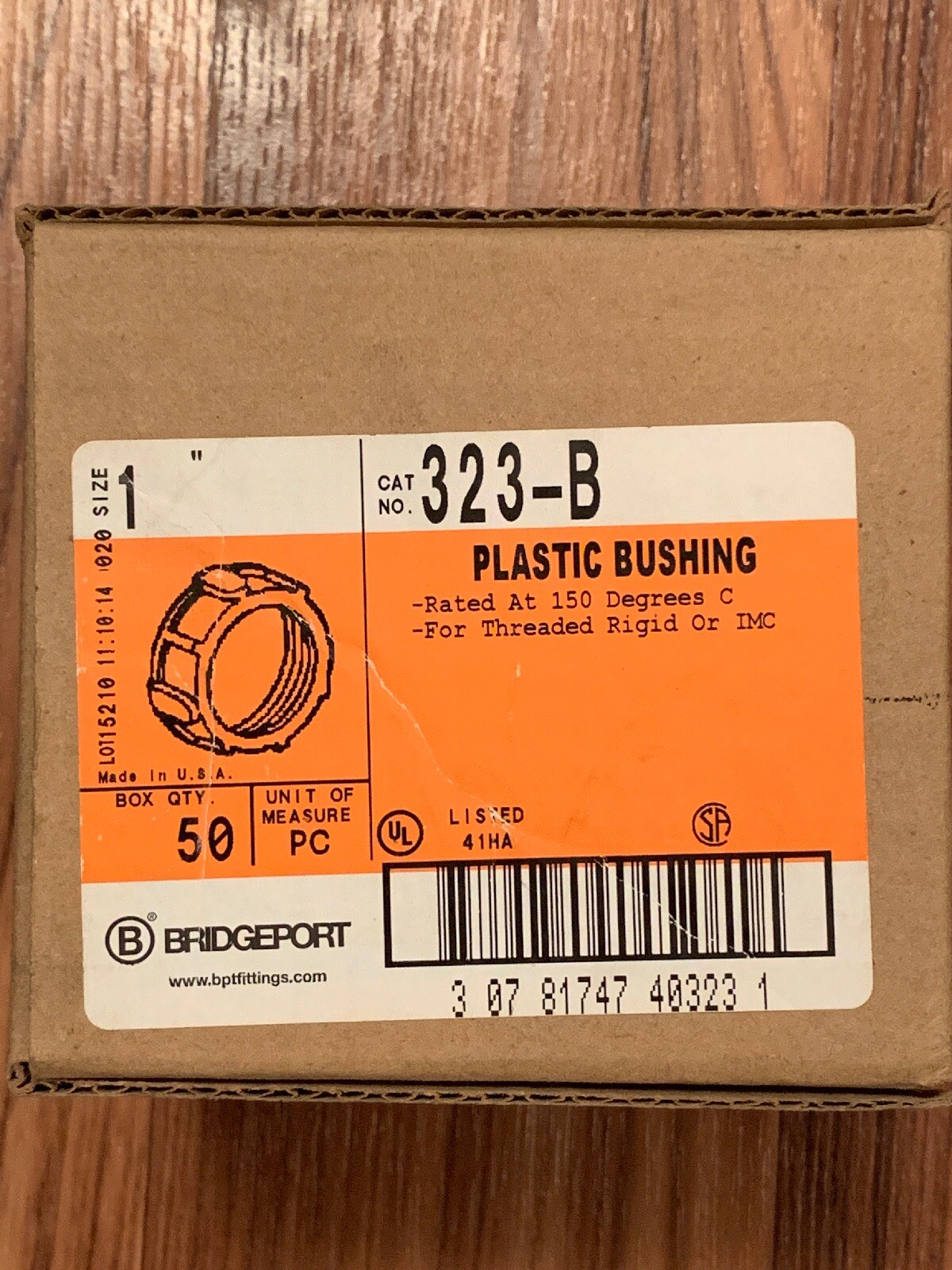 Box of 50 Bridgeport 323B 1" Plastic Bushing for Threaded Rigid or IMC