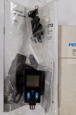 Festo SDE1-D2-G2-H18-L-P1-M8-G5 192766 Pressure Sensor - NEW/ORIGINAL PACKAGING - worldwide ship