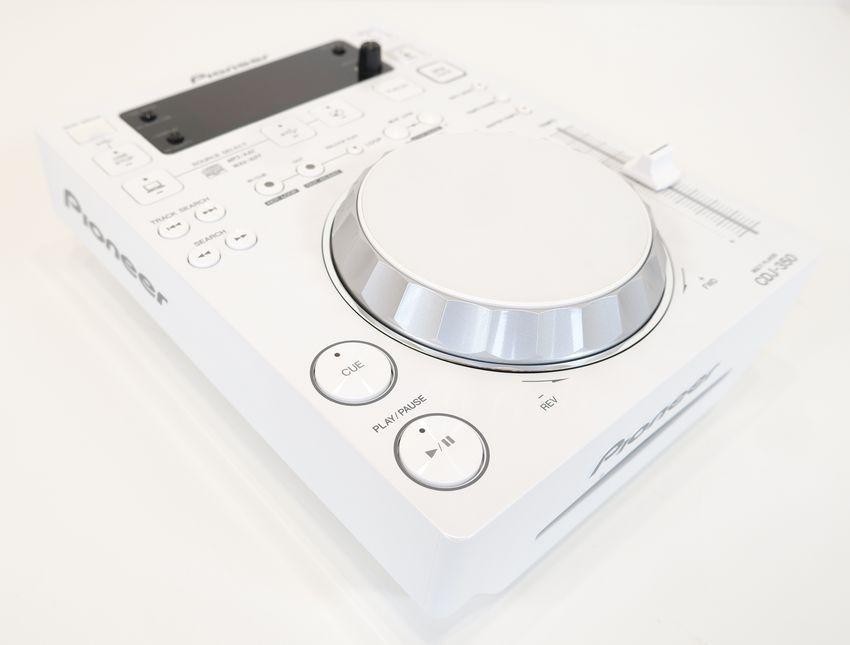 Pioneer DJ CDJ‑350 white Compact DJ Multi Player Operation