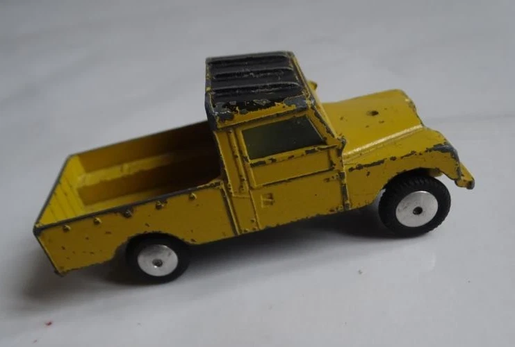 Corgi Toys Land Rover 109" WB ( 1960) England-1/43eme- état d'usage 1st version - Photo 4/4