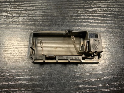 BMW 3 E46 2002 Sonstige Leuchte Innenraum 140929 GSD35468