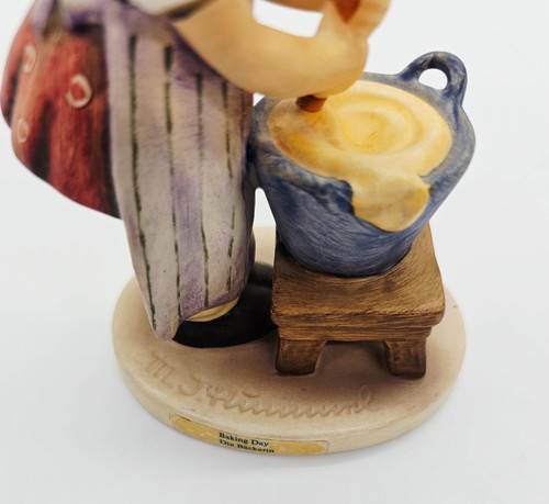 Hummel Figurine Baking Day 330 Girl Mixing Bowl – 5-1/4” TMK-6 Goebel 1987 - Picture 12 of 14