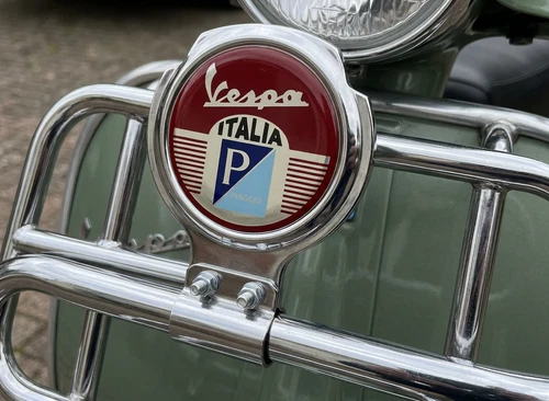 Scooter Bar Badge - Vespa Italia Logo - FREE BRACKET & FIXINGS