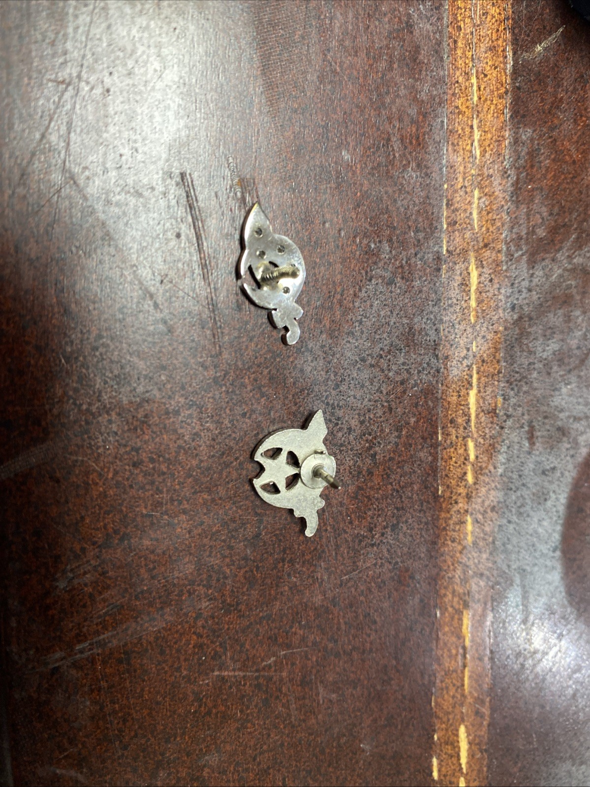 Picture 2 of 2