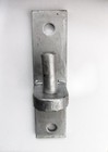 Galvanised gate hook on rectangular plate 19 mm (3/4 ")