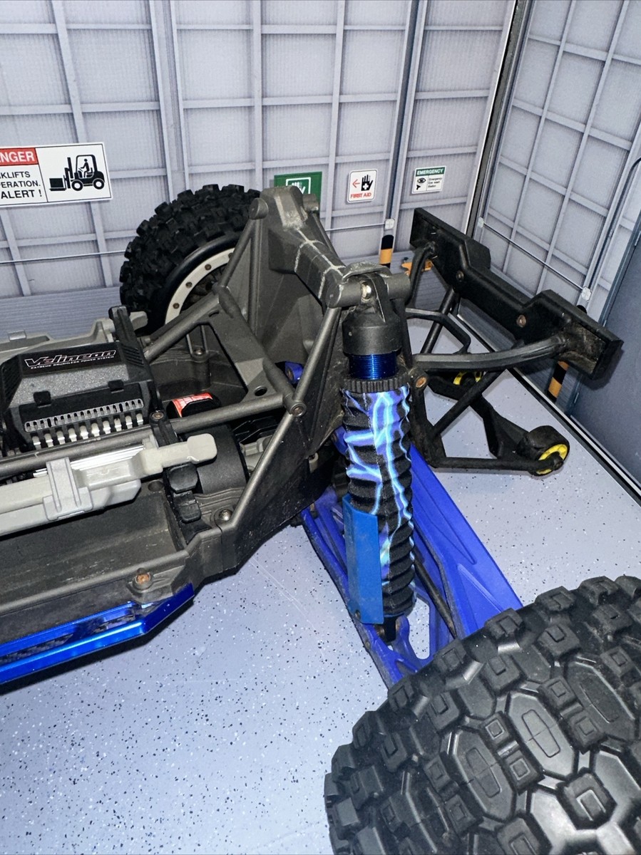 トラクサス　X-MAXX タイヤ　アルミホイール　プロライン　TRAXXAS トラクサス XMAXX パドルタイヤ タイヤホイール組み立て、接着
