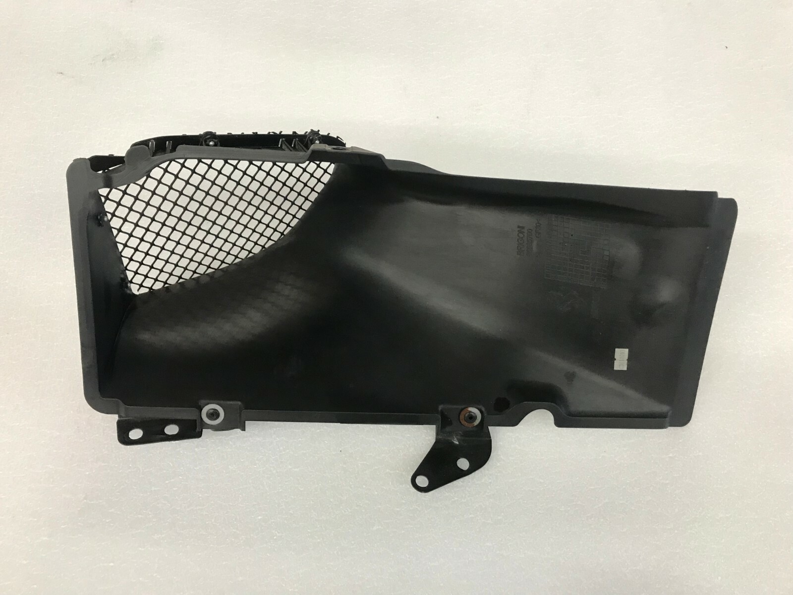 FERRARI 488 GTB SPIDER PASSENGER RIGHT INTERCOOLER AIR INLET DUCT OEM 87494000