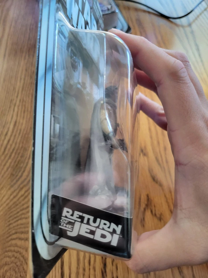 Hasbro Star Wars: Return of the Jedi - Lando Calrissian OTC #37 2004 - Image 4 of 4