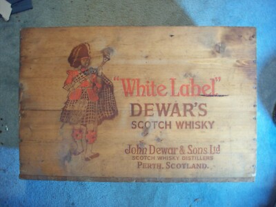 Home BOX WOODEN WHITE LABEL DEWARS SCOTCH WHISKEY 19  x 13 x 12 3 x 5 BOTTLES 15