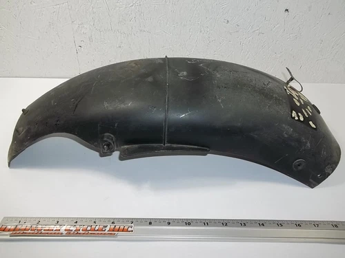 BODY, REAR FENDER FRONT