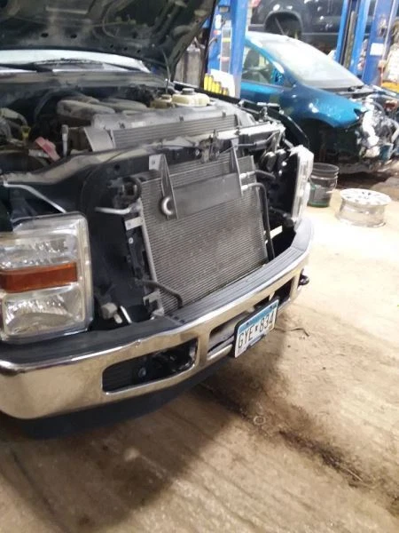 Rotor de frenos traseros Srw para camioneta Ford F250SD 05-12 1961059 Foto 3 de 4