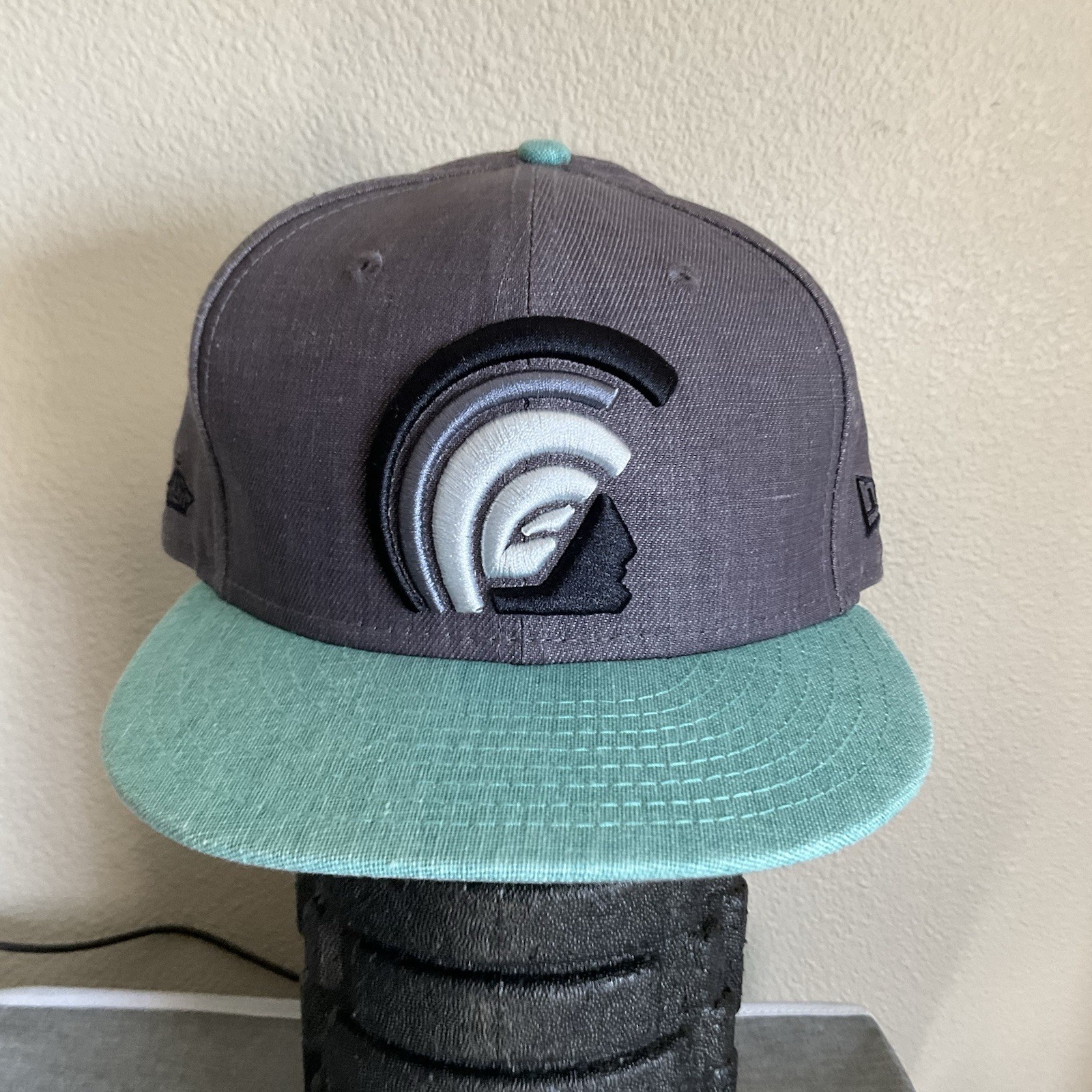 Fitted Hawaii Mua 808 New Era 9Fifty Dark Grey Aqua Adjustable SnapBack Hat