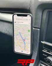 Porsche 911 991 / 981 / 718 Mag Phone Holder