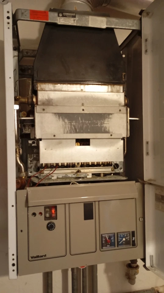 Vaillant Thermoblock VCW 180 E Gastetagenheizung - Bild 2 von 4